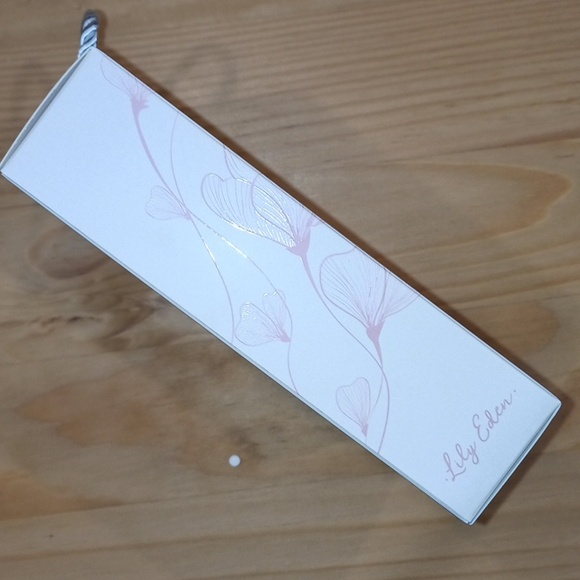 Lily Eden Reusable Make up Makeup Remover Towel Pads Box Set - Picture 12 of 13